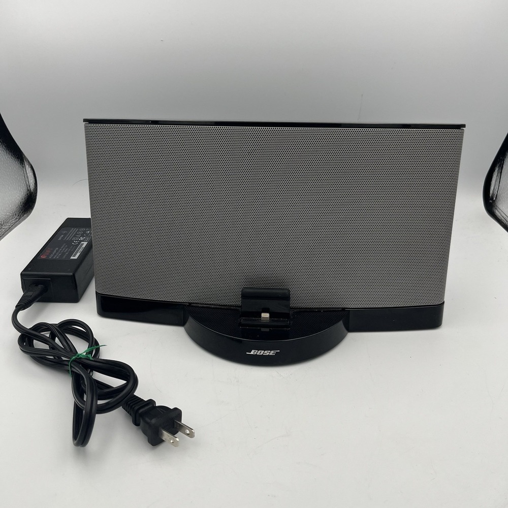 Bose Sound Dock Series III iPhone Lightning With Power Cable No Remote Works